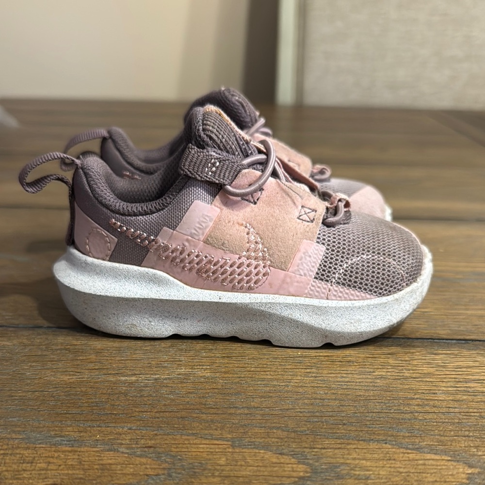 Nike Toddler Girls Sneakers Size 6c